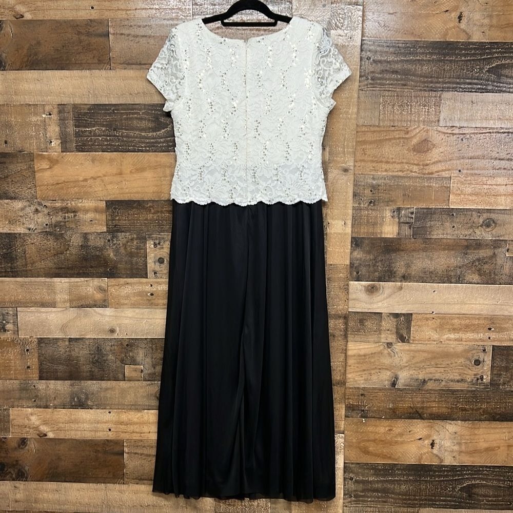 R & M Richards White Lace Sequin Maxi Dress Wedding Guest Women's Size 14 - Picture 6 of 6